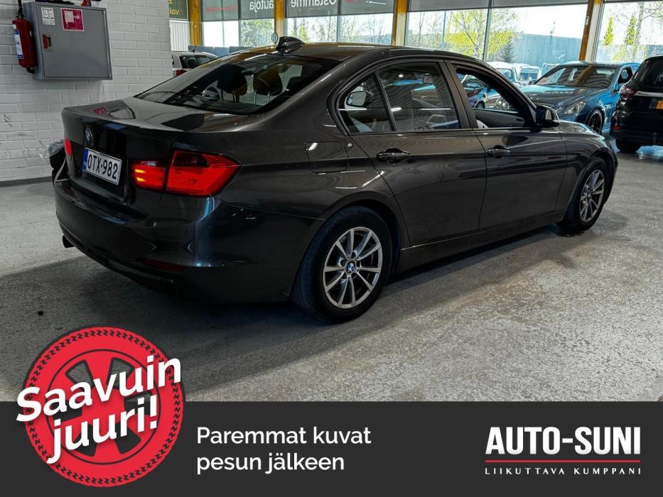 BMW 320 2013