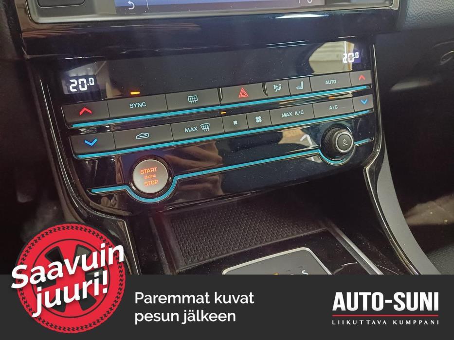 JAGUAR XE 2016