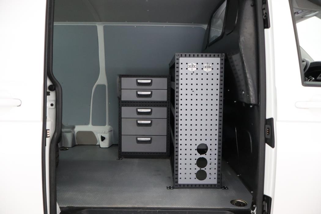 VOLKSWAGEN Transporter 2017