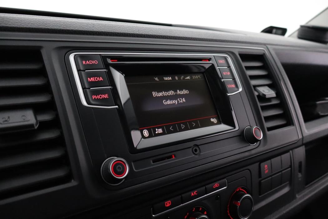 VOLKSWAGEN Transporter 2017