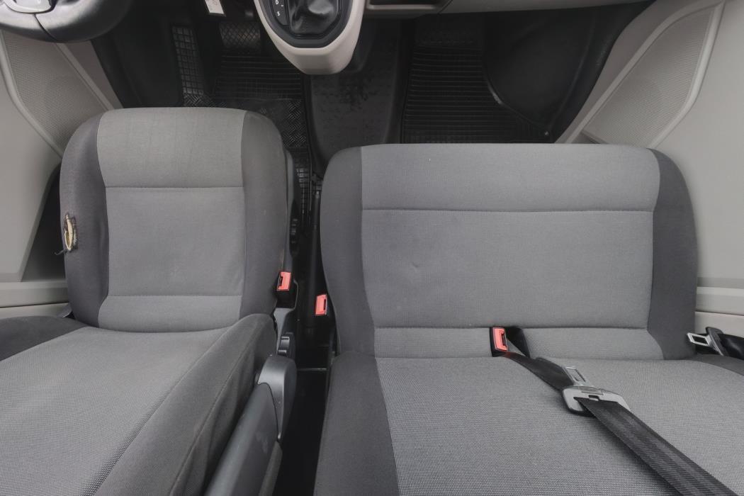 VOLKSWAGEN Transporter 2017