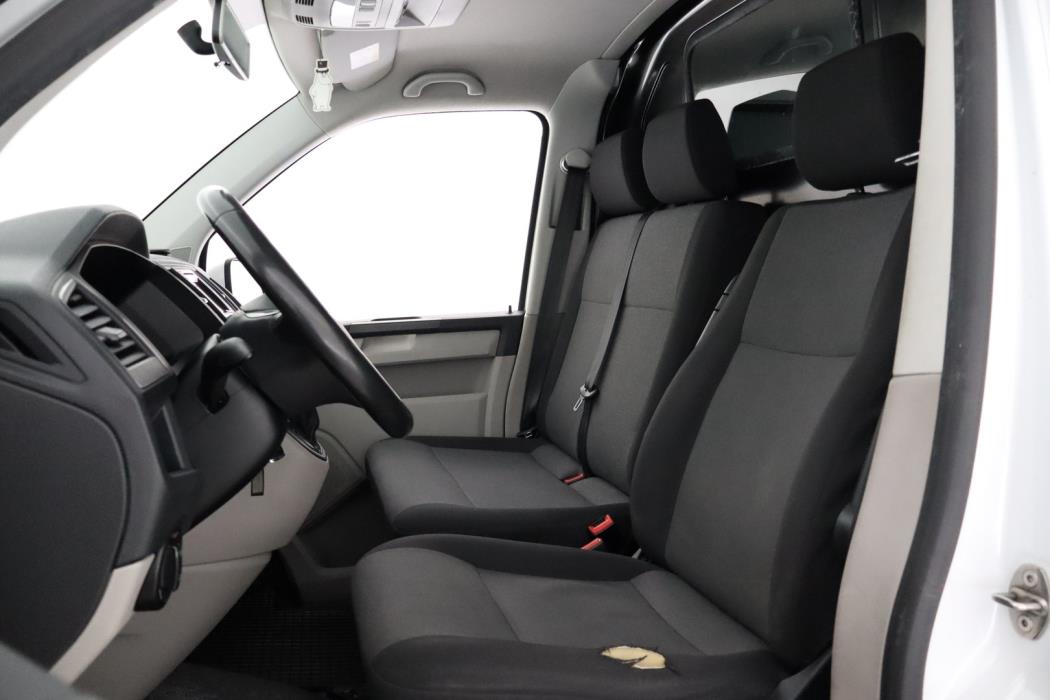 VOLKSWAGEN Transporter 2017