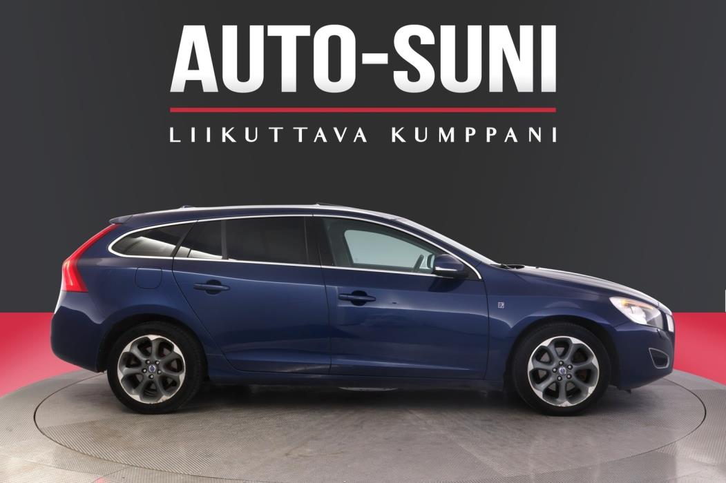VOLVO V60 2012