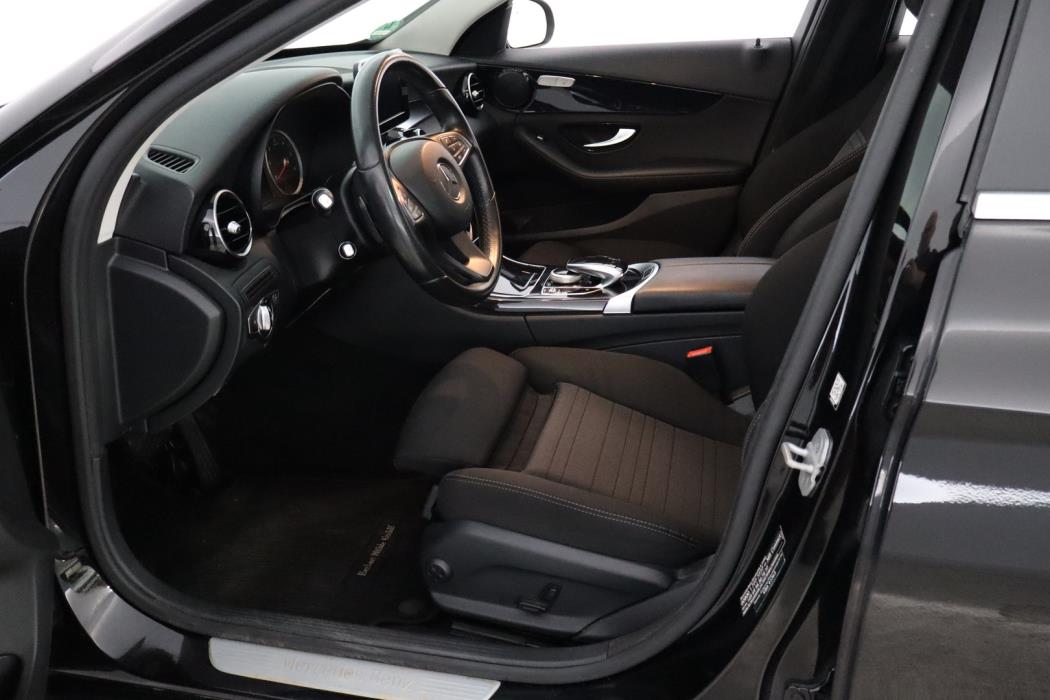 MERCEDES-BENZ C 2015