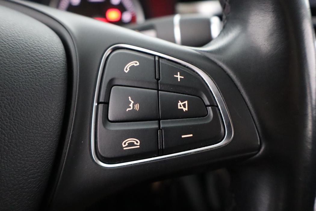 MERCEDES-BENZ C 2015