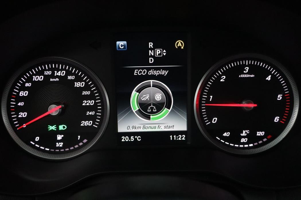 MERCEDES-BENZ C 2015