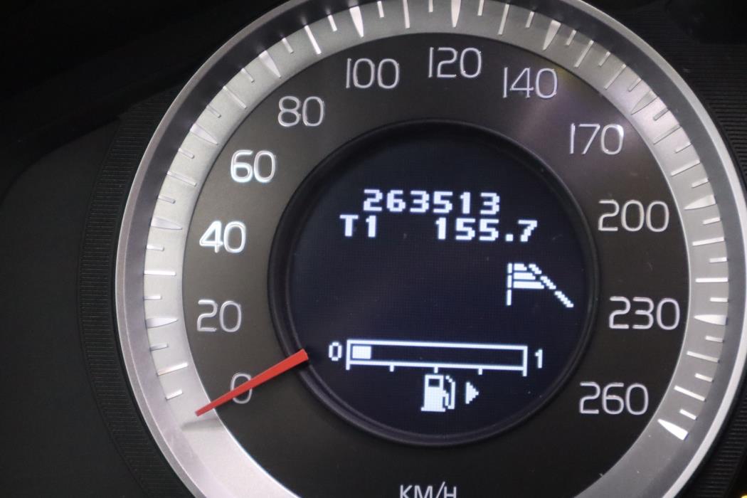 VOLVO V60 2013