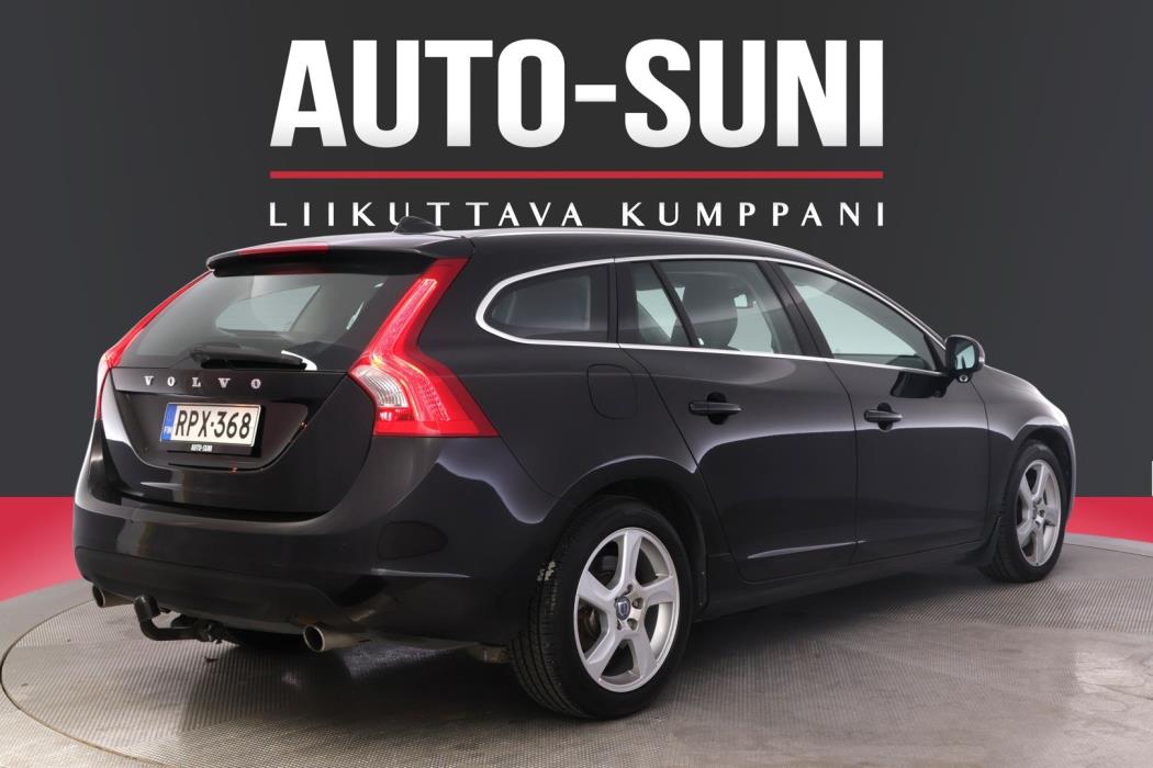 VOLVO V60 2013