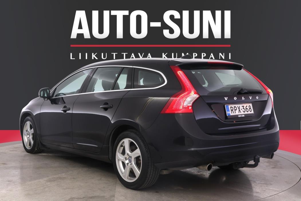 VOLVO V60 2013