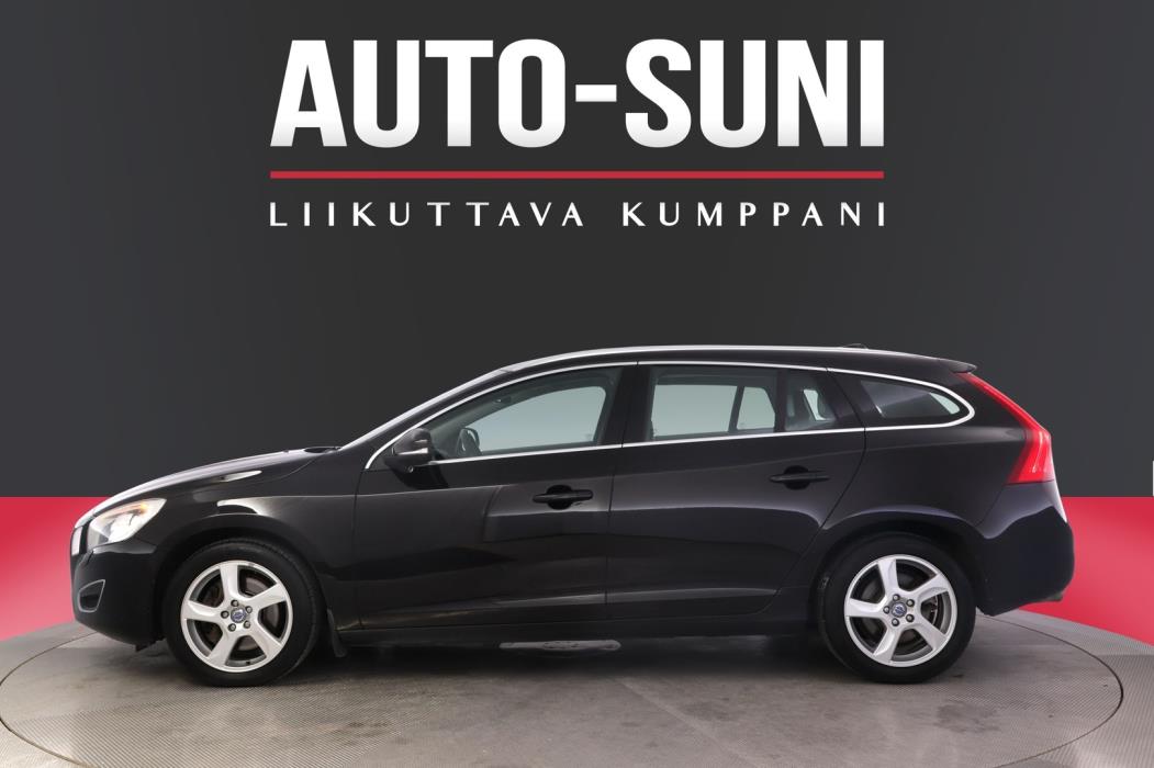 VOLVO V60 2013