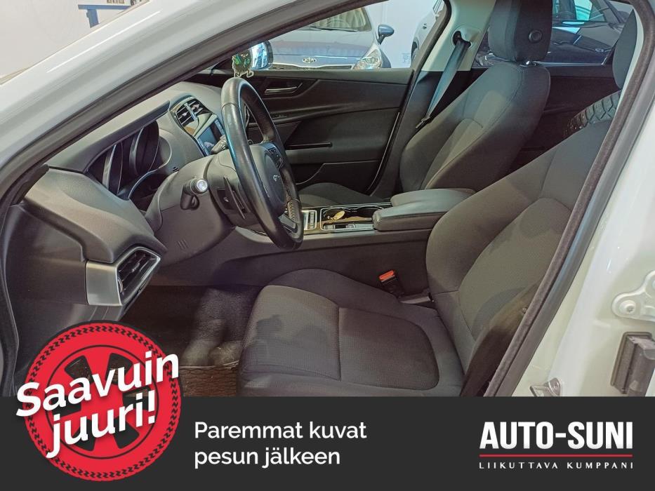 JAGUAR XE 2017