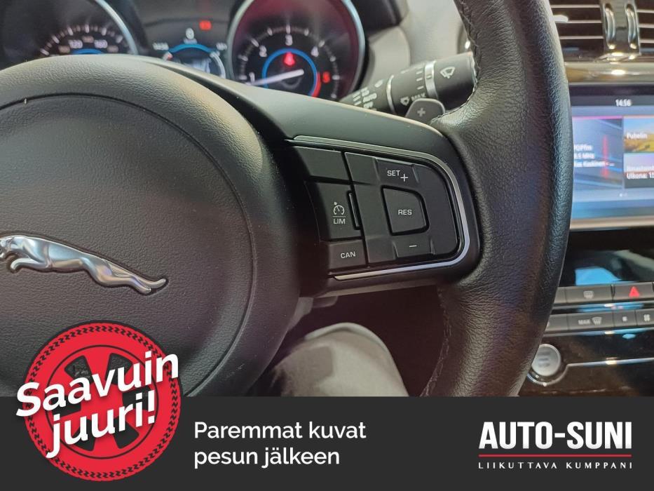 JAGUAR XE 2017