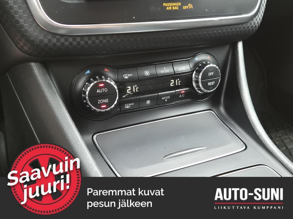 MERCEDES-BENZ A 2017