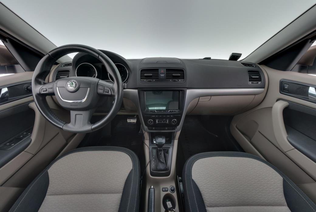SKODA Yeti 2012
