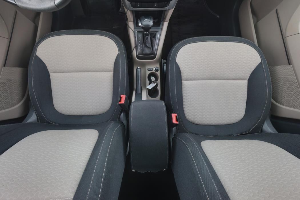 SKODA Yeti 2012