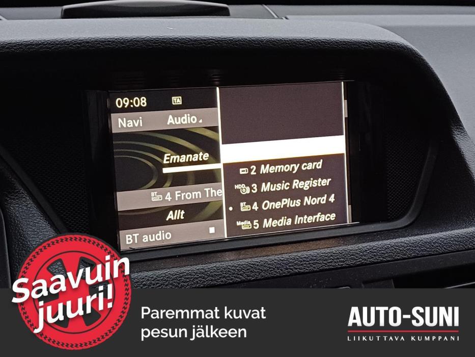 MERCEDES-BENZ E 2011