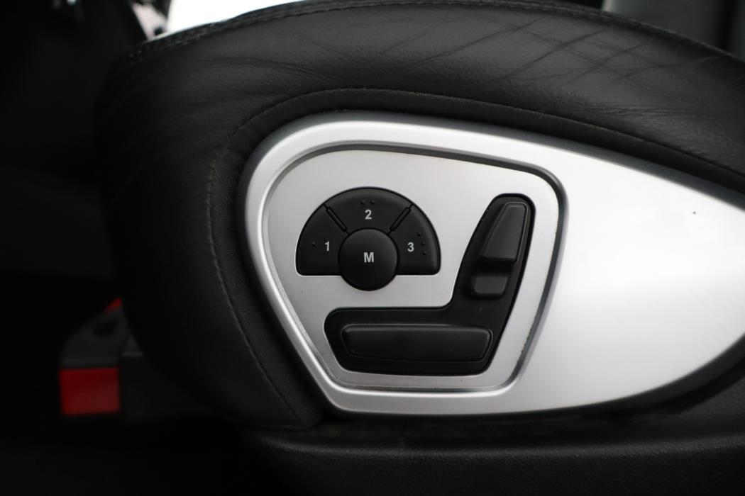 MERCEDES-BENZ R 2006