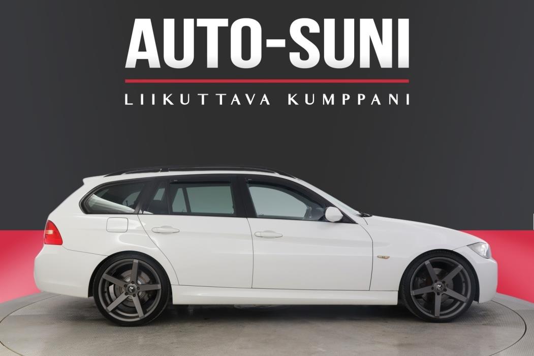 BMW 325 2008