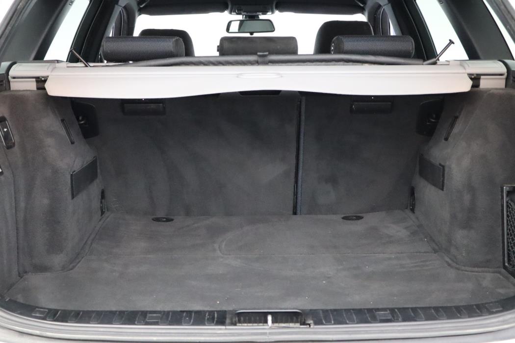 BMW 325 2008