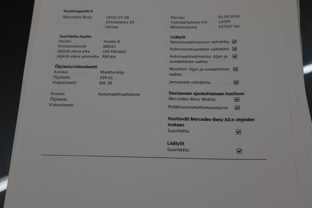 MERCEDES-BENZ E 2012