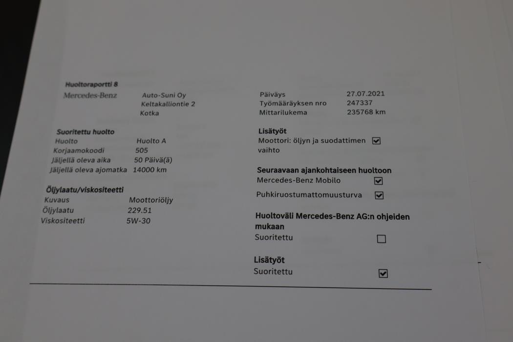 MERCEDES-BENZ E 2012