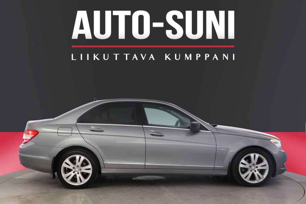 MERCEDES-BENZ C 2011