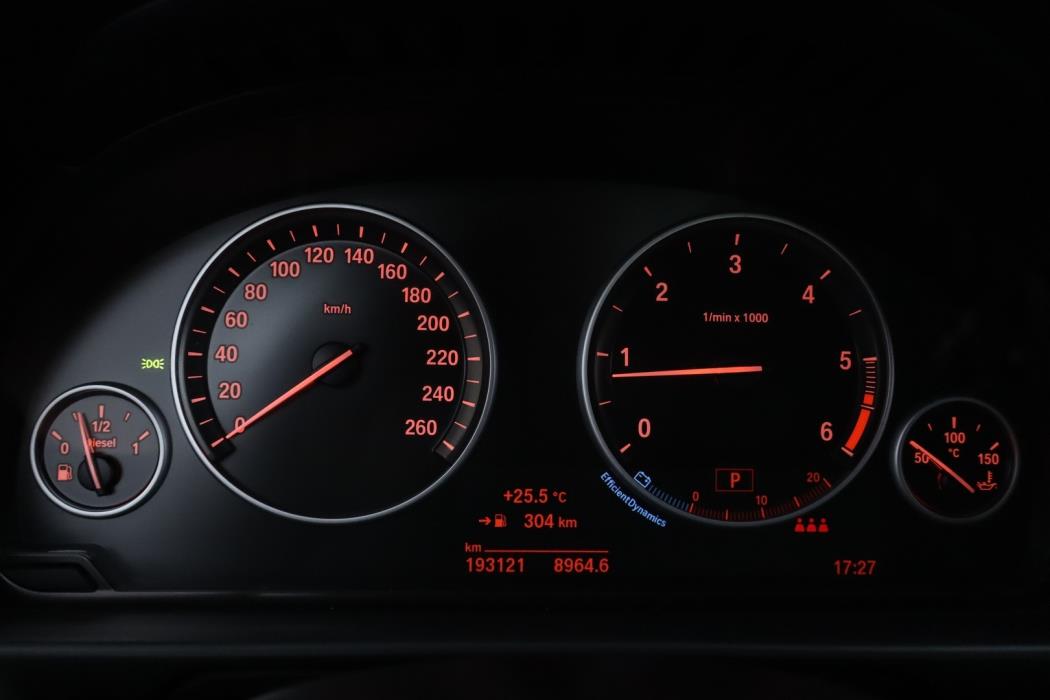 BMW 520 2015