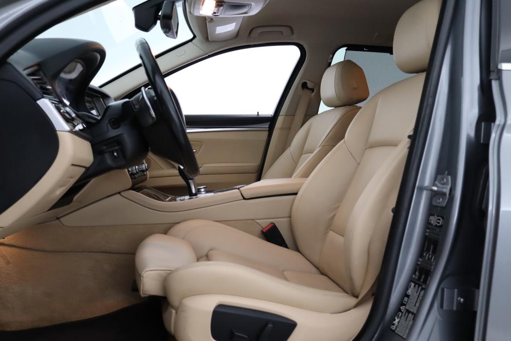 BMW 520 2015