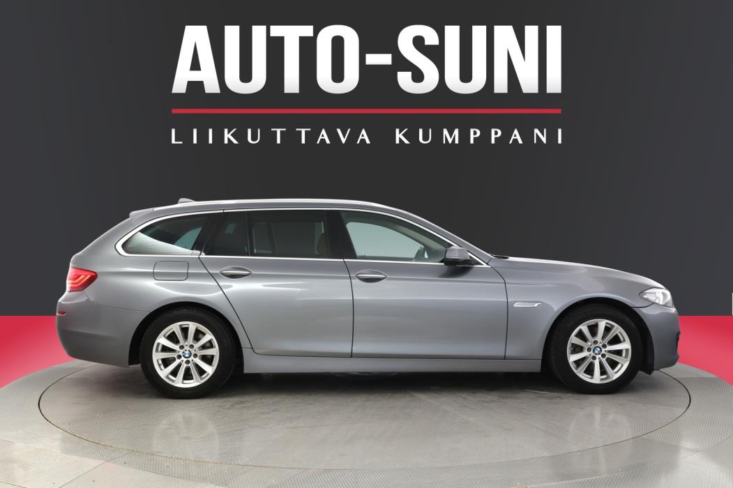 BMW 520 2015