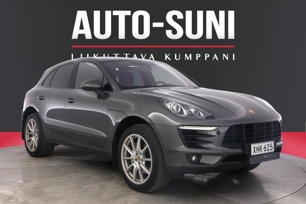 PORSCHE Macan 2015