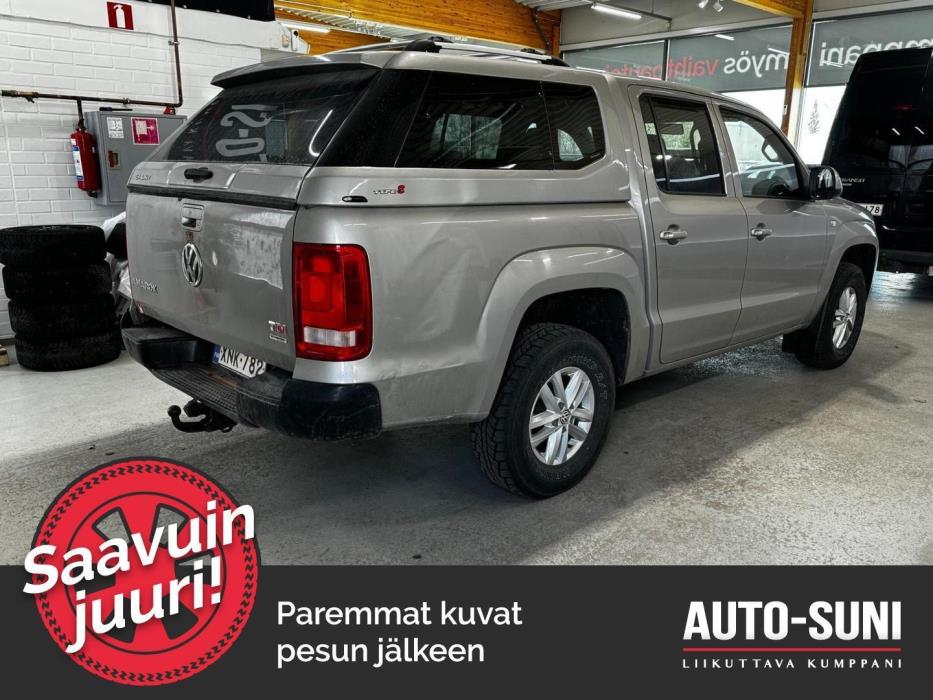 VOLKSWAGEN Amarok 2015