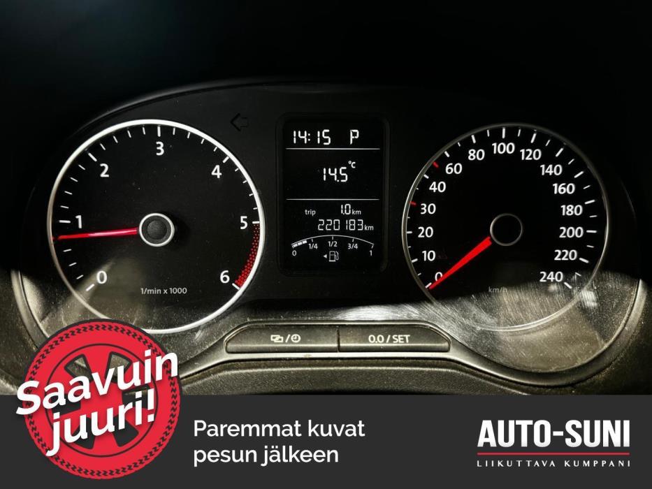 VOLKSWAGEN Amarok 2015