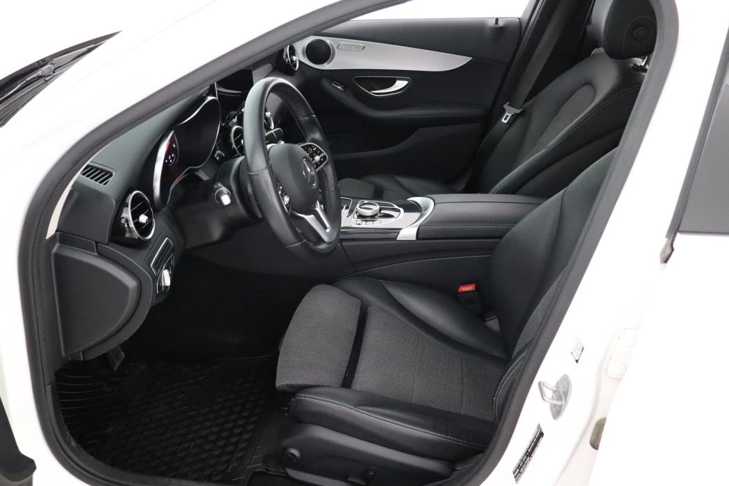 MERCEDES-BENZ C 2020