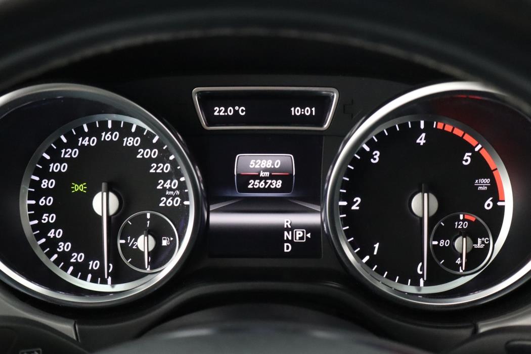 MERCEDES-BENZ ML 2013