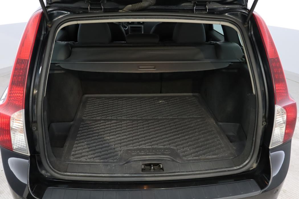VOLVO V50 2009