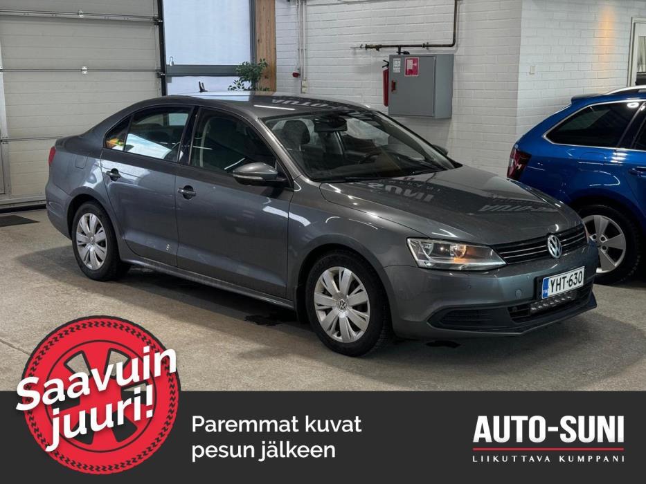 VOLKSWAGEN Jetta 2011