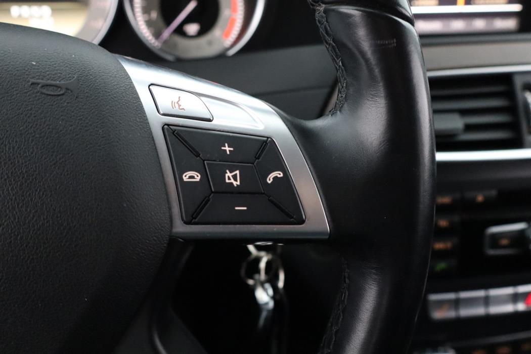 MERCEDES-BENZ C 2012