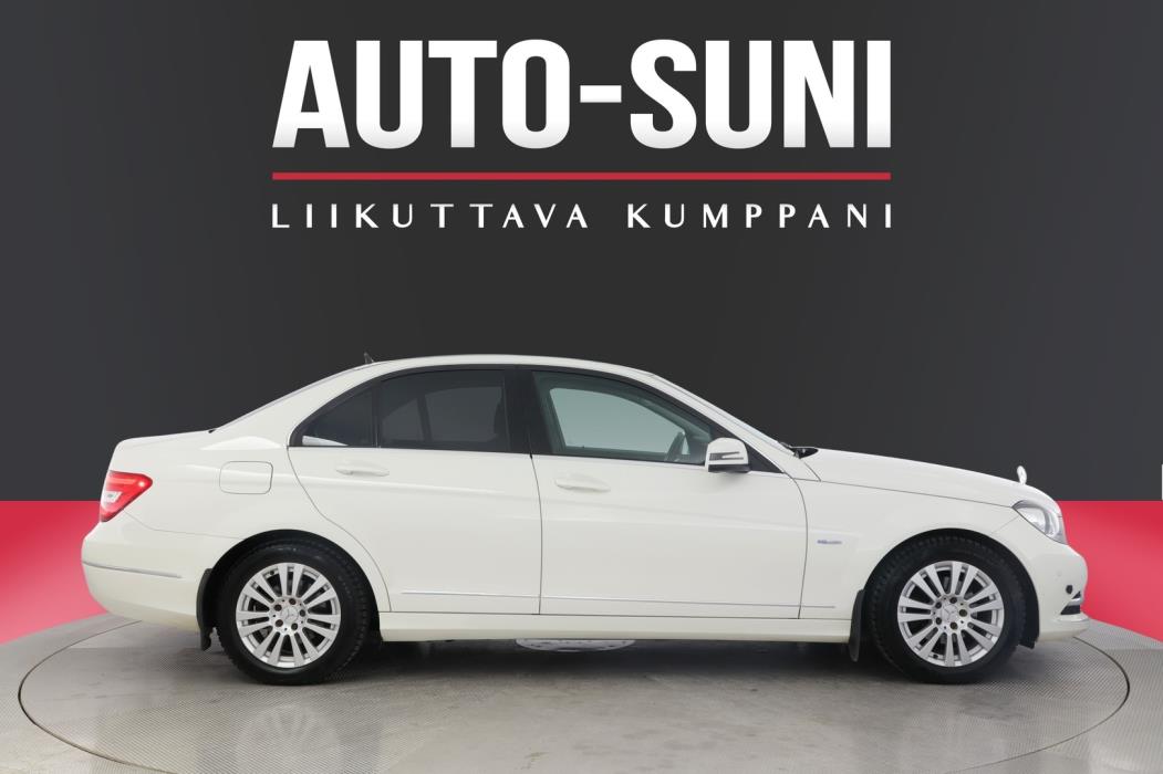 MERCEDES-BENZ C 2012