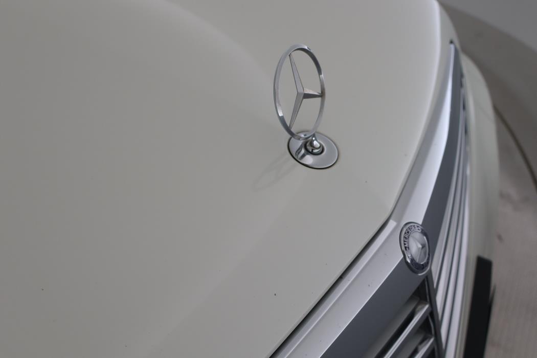 MERCEDES-BENZ C 2012