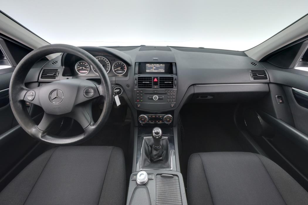 MERCEDES-BENZ C 2008