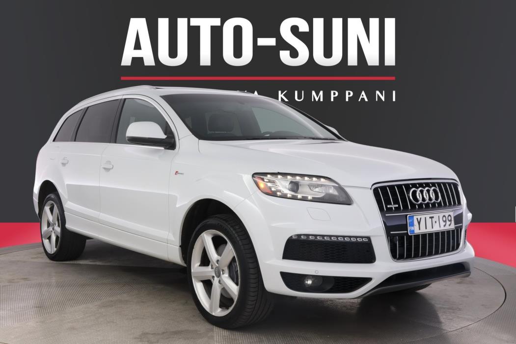 AUDI Q7 2012