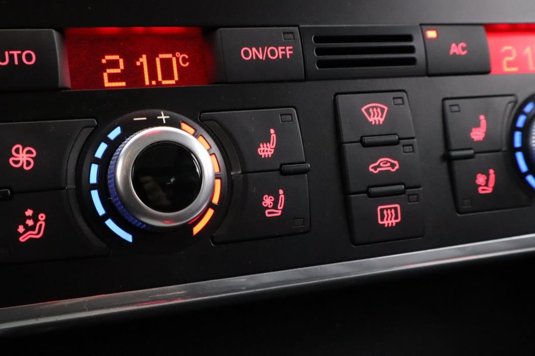 AUDI Q7 2012