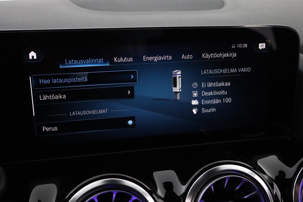 MERCEDES-BENZ EQA 2023