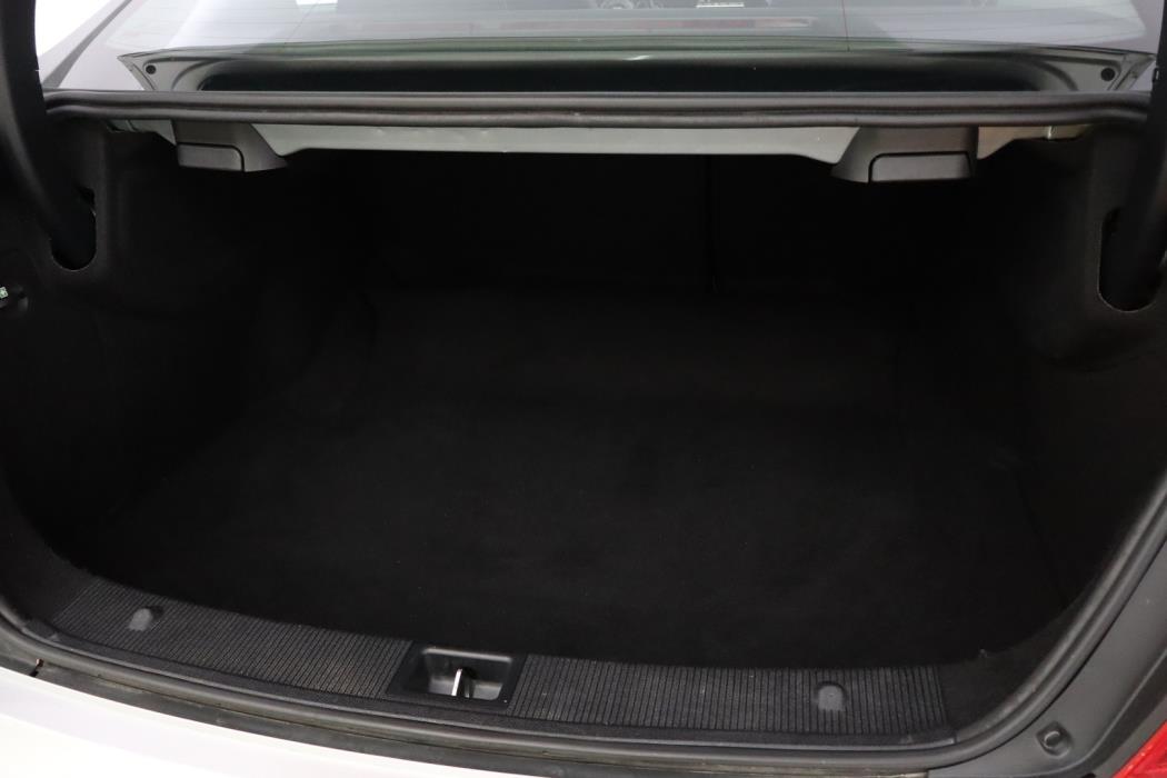 MERCEDES-BENZ C 2012