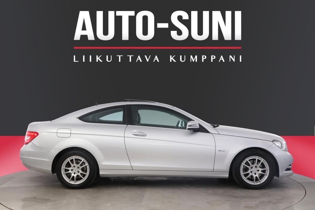 MERCEDES-BENZ C 2012