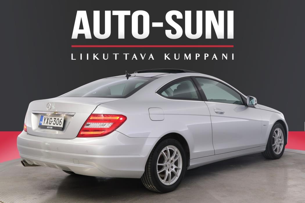 MERCEDES-BENZ C 2012