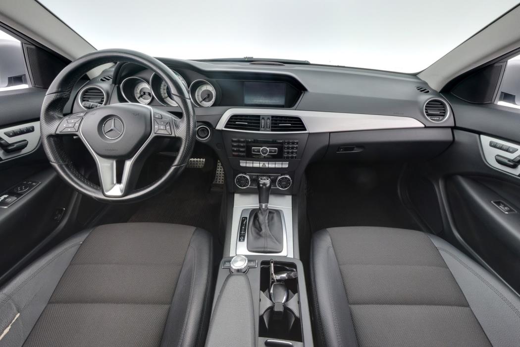 MERCEDES-BENZ C 2012
