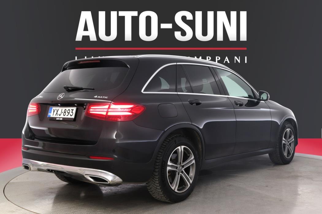 MERCEDES-BENZ GLC 2016