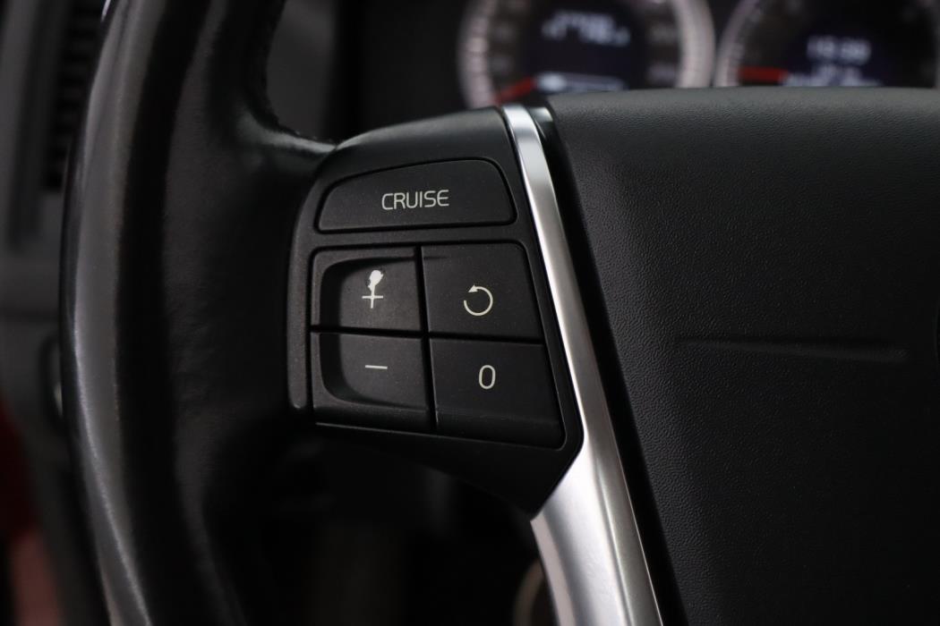 VOLVO XC60 2013