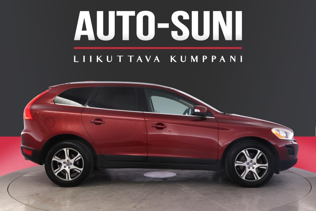 VOLVO XC60 2013